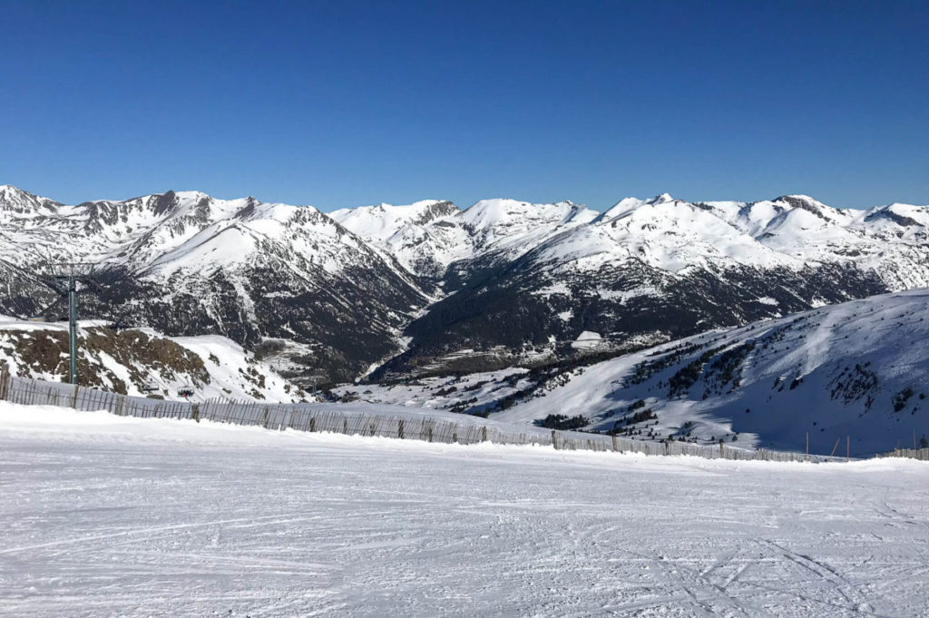 panoramic-view-grandvalira-ski-resort