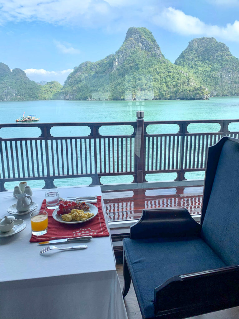 breakfast-dining-room-heritage-line-lan-ha-bay-vietnam